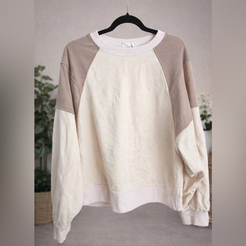 Colorblock Crew Neck Sweater